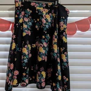 Floral circle skirt in scuba fabric 1X